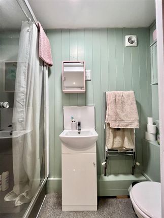 The Coach House, 67B, Willowfield Road, Eastbourne photo 4