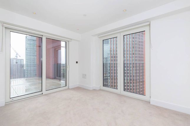 Thumbnail Flat for sale in Exchange Gardens, Vauxhall, London