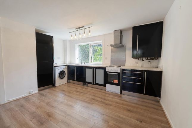 21, Lime Walk, WILMSLOW photo 3