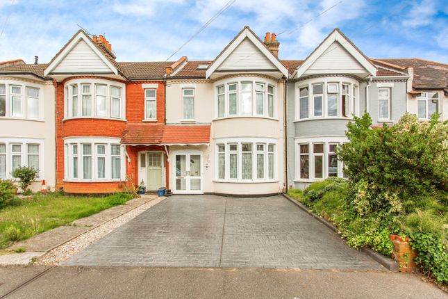 Thumbnail Terraced house for sale in Bellevue Road, Southend-On-Sea, Essex