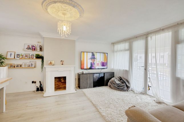 1, Clickett Hill Basildon, Basildon photo 3