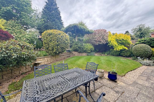 6, The Meadows, Leek Wootton photo 2