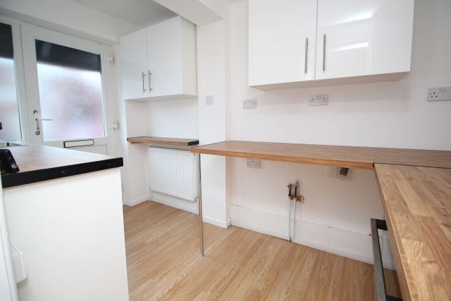 34, South Street, Rotherham photo 3