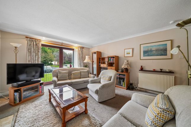 3, Flat B, Melbourne Court, Braidpark Drive, Giffnock photo 3