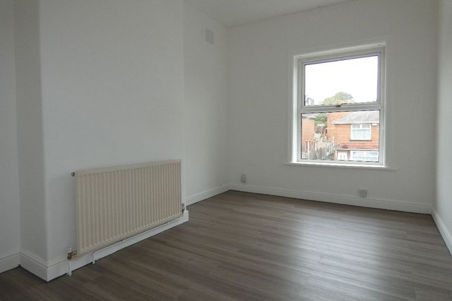 54 Asquith Avenue, Leeds photo 5