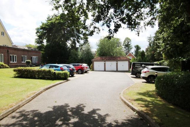 Property for sale in Ashcroft Place, Leatherhead