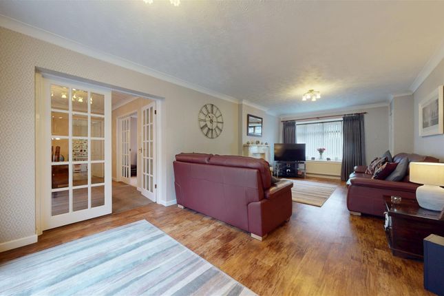 5, Gategill Grove, Billinge photo 4
