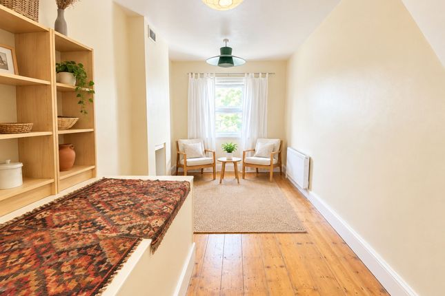 33 Ashley Road, Epsom photo 2