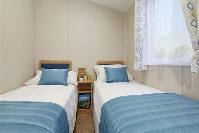 Whitecliff Bay Holiday Park, Hillway Rd, Bembridge photo 5