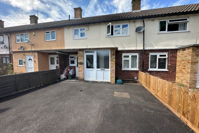 Thumbnail Terraced house for sale in Sycamore Road, Colchester, Essex