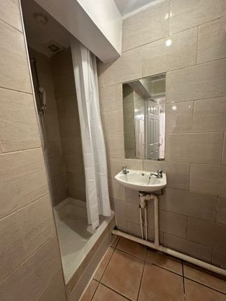 Flat 2, 46-48 Cardigan Street, Luton photo 5
