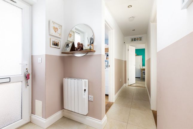 Flat 1, 4 The Terrace, La Route Orange, St Brelade photo 3
