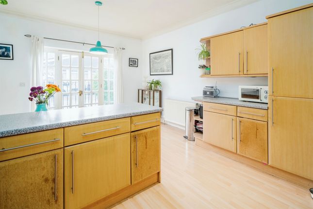 End terrace house for sale in Ware Road, Hertford