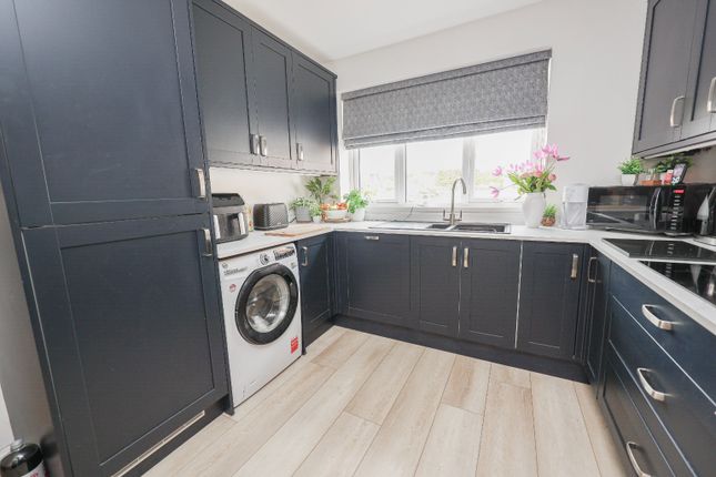 2 Westbrooke Road, Lincoln, Lincolnshire photo 4