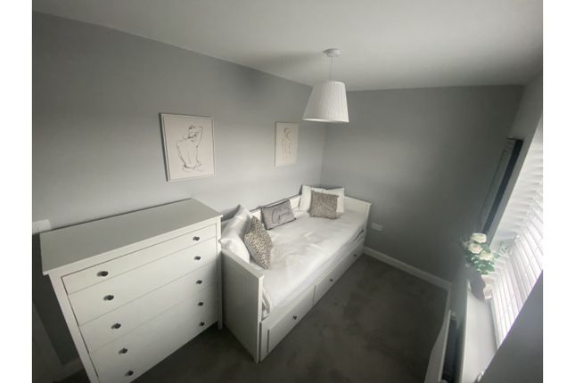 Bedroom Three/Study