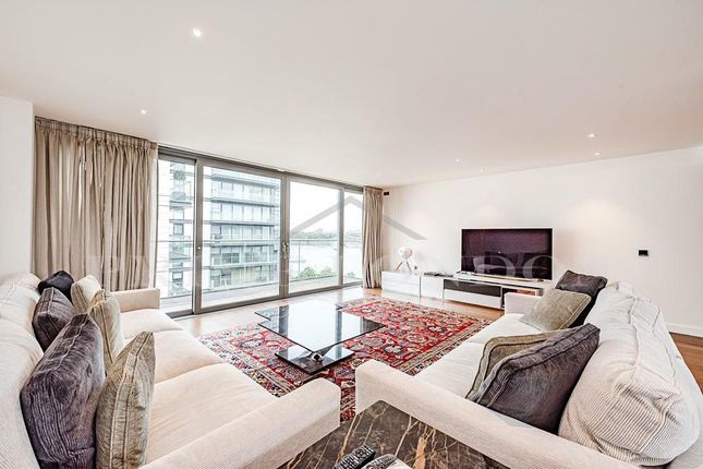 Flat to rent in Claydon House, Chelsea Waterfront, London