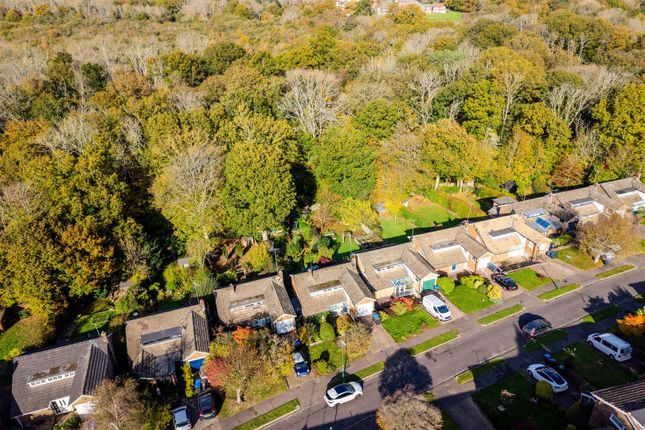 29, Quarry Hill, Haywards Heath photo 3