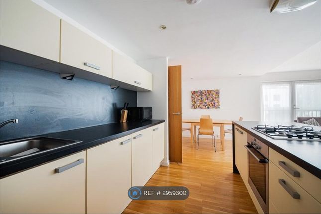 Flat, Watson Street, Glasgow photo 3