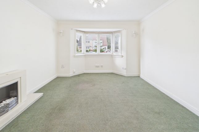 9 Lomond Place, Coatbridge photo 4