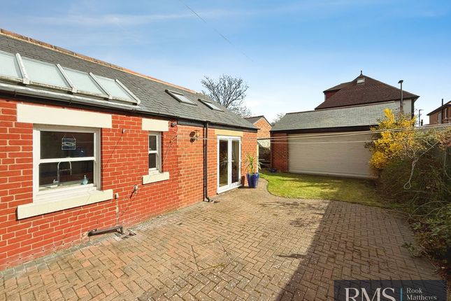1, Oakfield Terrace, Newcastle Upon Tyne photo 4