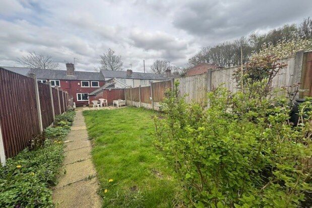 Terraced house to rent in Moseley Road, Nottingham