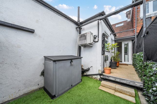 66A,, Croydon Road, West Wickham photo 3