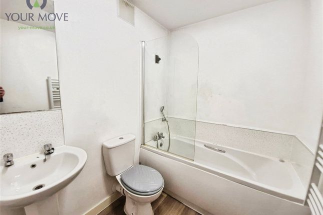 59 Parkwood Court,, Parkwood Rise, West Yorkshire photo 3