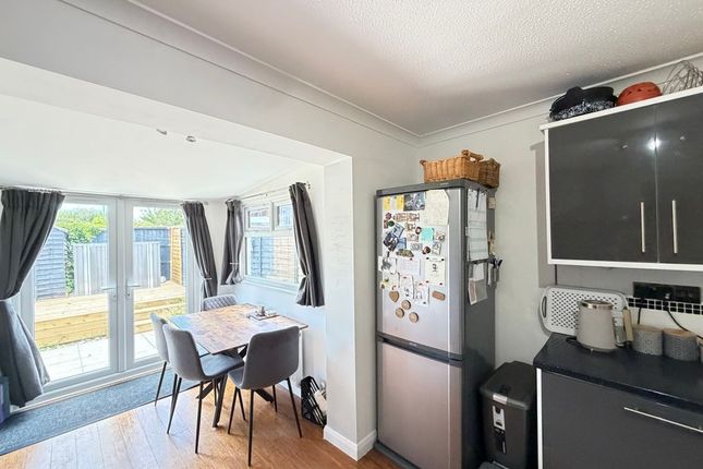 28, Bronze Close, Bognor Regis photo 4