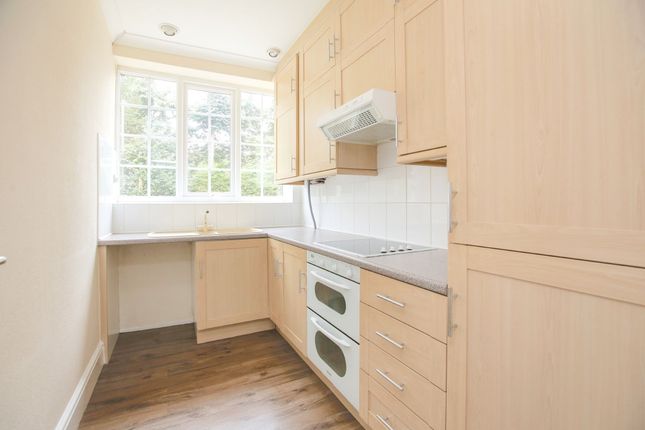 Flat 3, Stockport photo 3