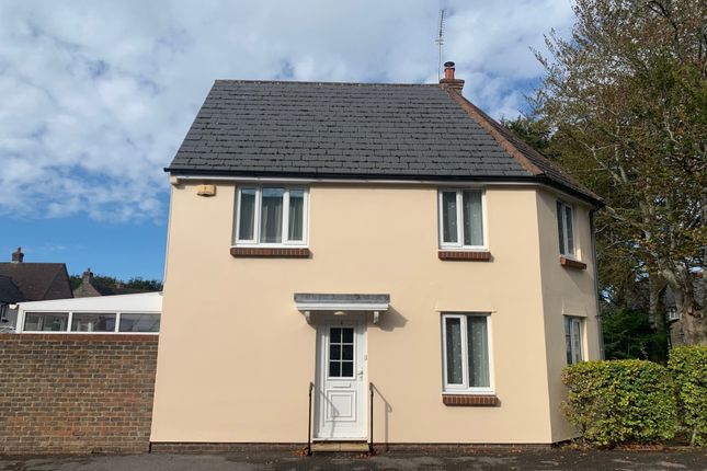 2, Farfrae Crescent, Dorchester photo 2