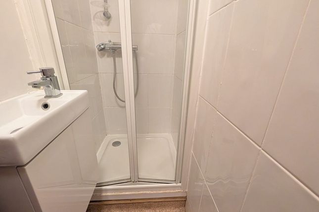 27, Brougham Road, Worthing photo 5