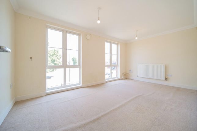 41, Beanacre Road, Melksham photo 4