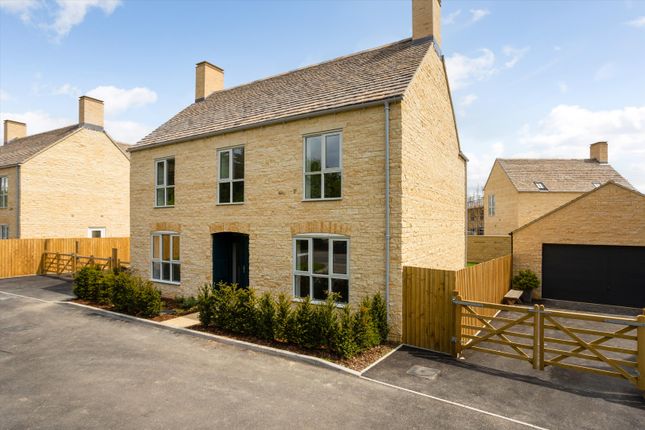 Thumbnail Detached house for sale in Berkeley Road, Cirencester