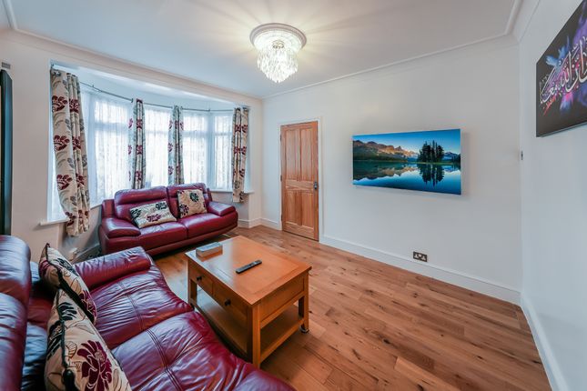 Terraced house for sale in Lansdowne Road, London