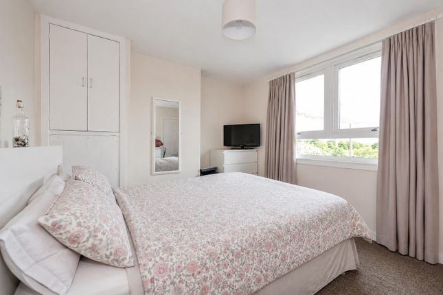 Findlay Gardens, Edinburgh, EH7, Edinburgh photo 3