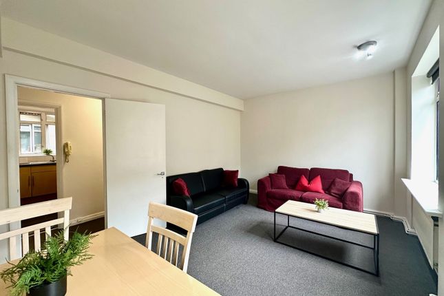 Thumbnail Flat to rent in Euston Road, London