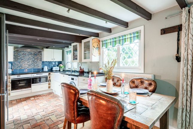 Ladymead, Tilburstow Hill Road, Godstone photo 4