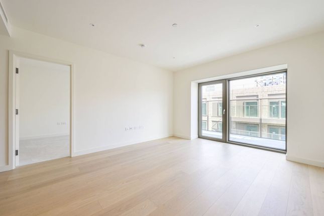 Thumbnail Flat to rent in Abram Building, Riverscape, Silvertown, London