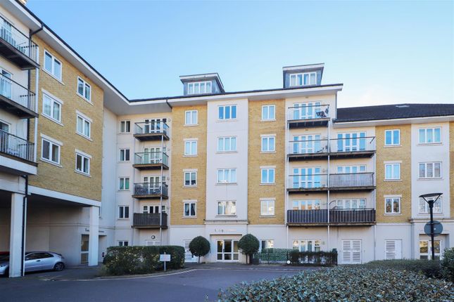 Thumbnail Flat for sale in Lexington House, Park Lodge Avenue, West Drayton