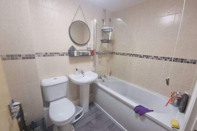 Flat for sale in Pilch Lane, Knotty Ash, Liverpool