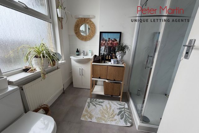 33b, Willesden Lane, London photo 5