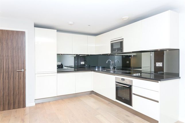 8,, 9 Blackthorn Avenue, Islington photo 3