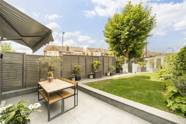 Flat A, 14, Bramshill Road, London photo 4