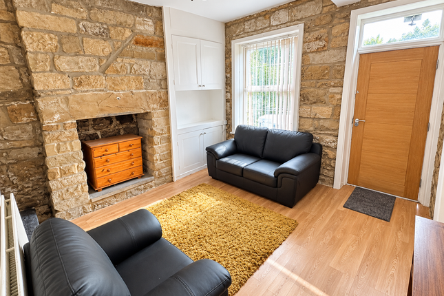 470 Kirkstall Road, Leeds photo 3