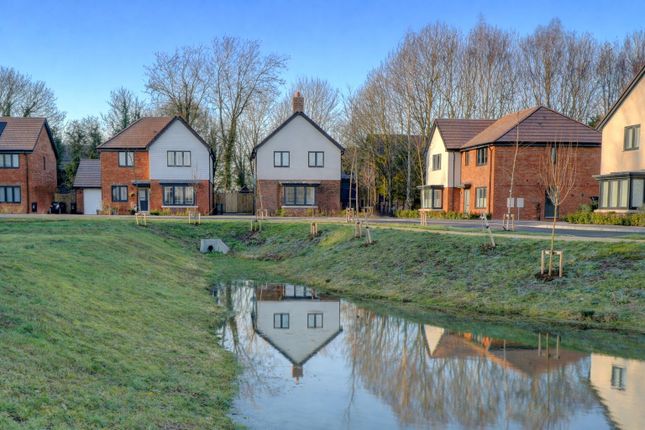 3-bed detached on 8, Snowdrop Close, Princes Risborough, £550,000