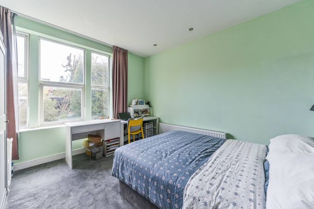 Flat for sale in Harold Road, Crystal Palace, London