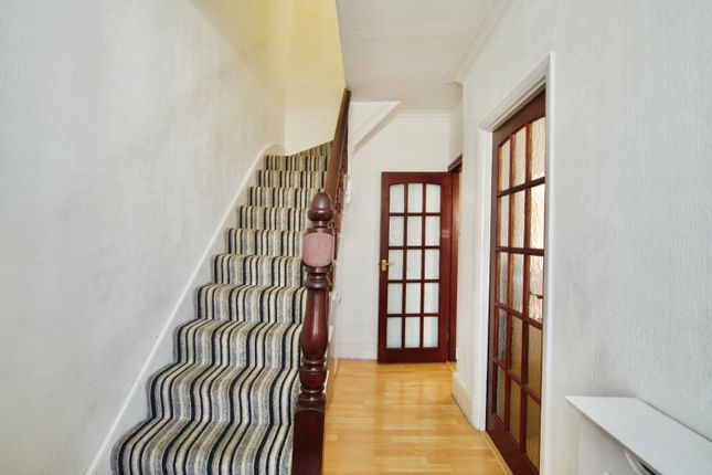 66, Nelson Road, London photo 2