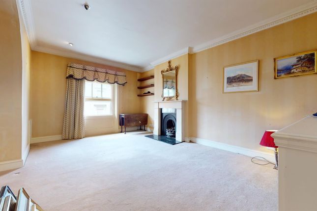 Flat for sale in Old Brompton Road, London