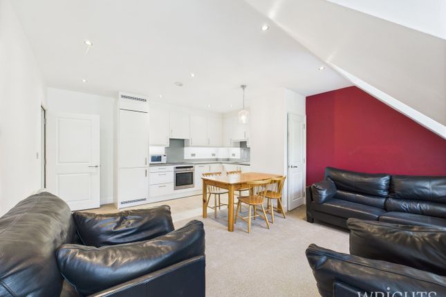 Rosanne House, Bridge Road, Welwyn Garden City photo 4