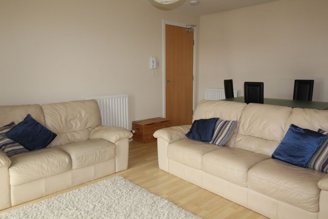 Bannermill Place Aberdeen Ab24 3 Bedroom Flat To Rent